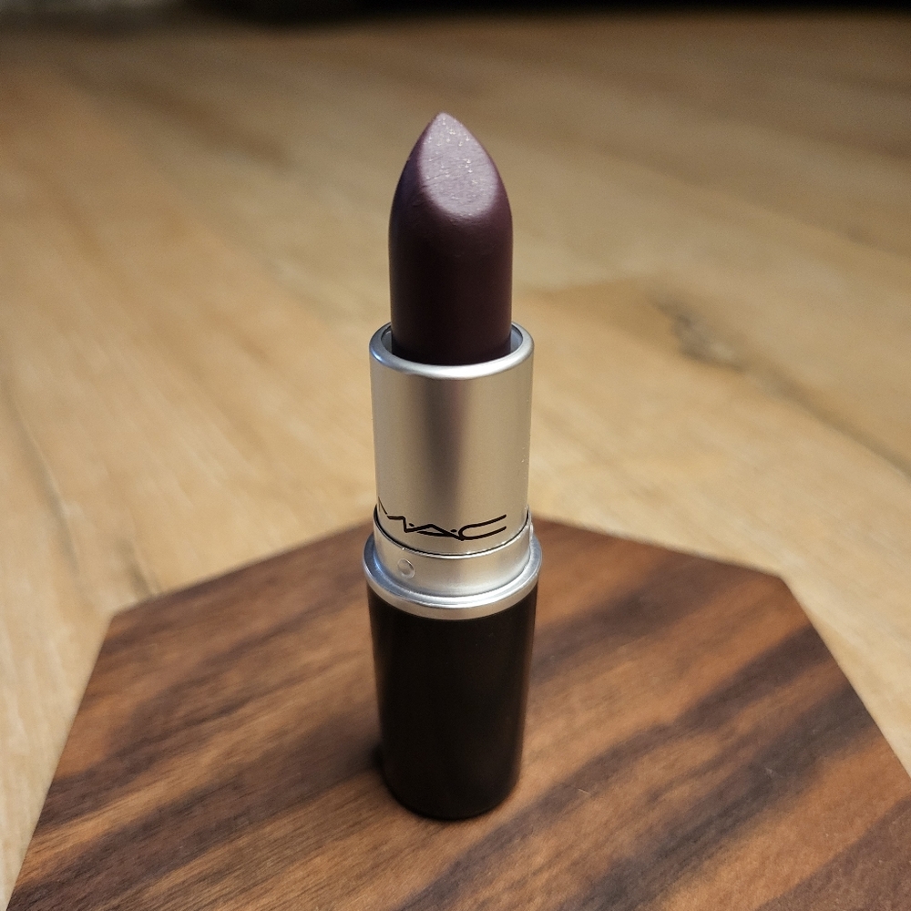 Mac Cosmetics Matte Lipstick Smoked Purple